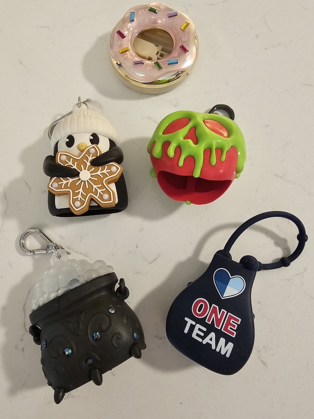 Bath & Body Works Pink Donut & Multi-Color Charms Set